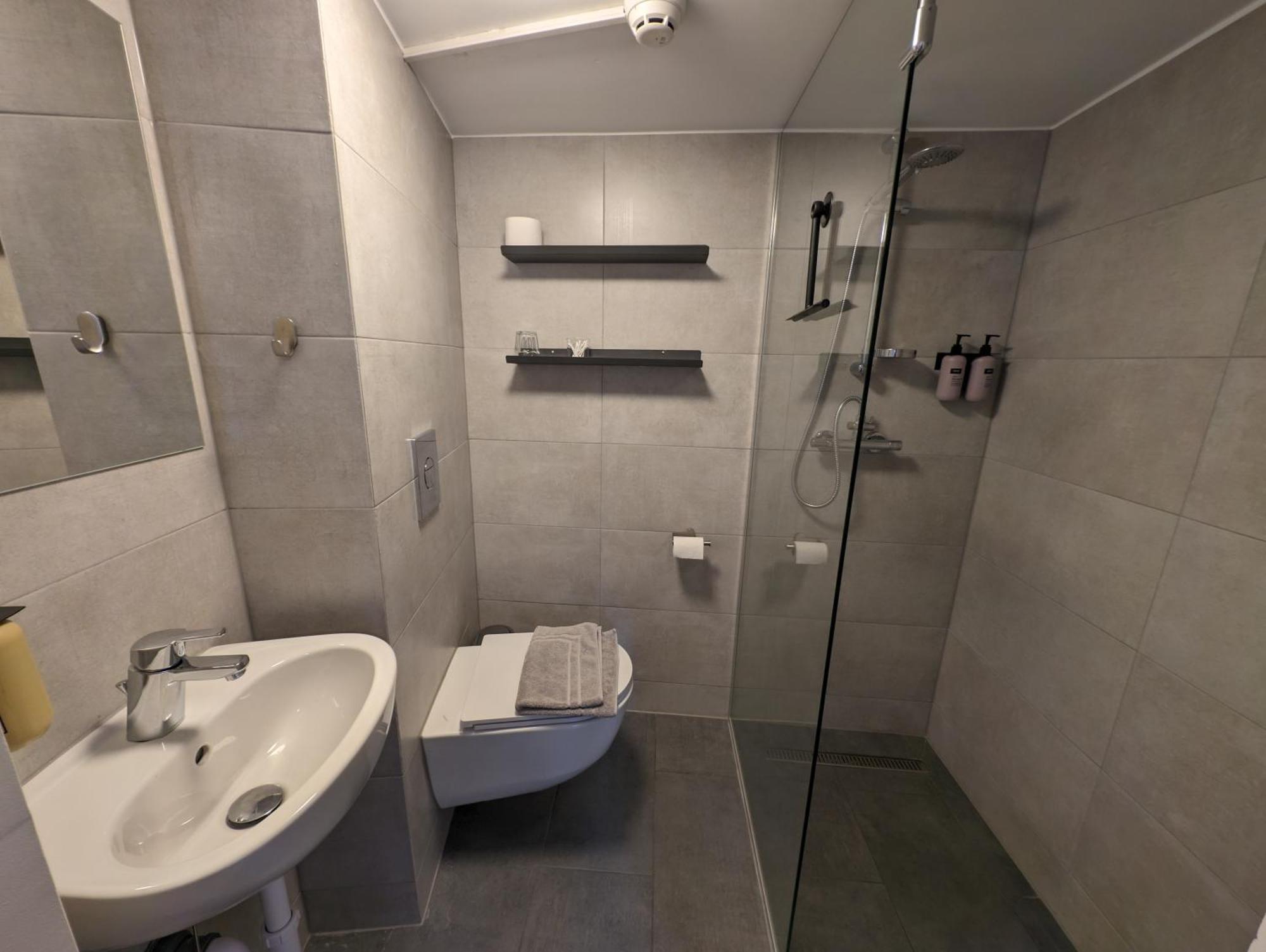The Isafjoerthur Inn By Ourhotels מראה חיצוני תמונה